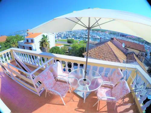 Orange city apartment's Repić