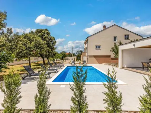 Holiday Home Certus by Interhome