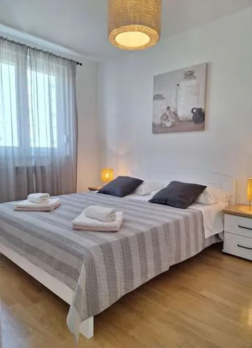 Lumada Apartment Free Garage Parking