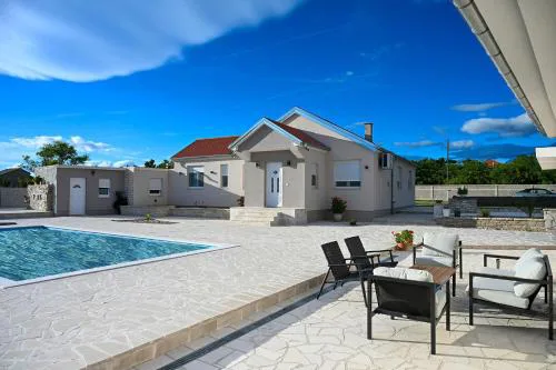 Holiday Home Marija with pool