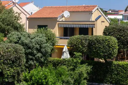 Apartments by the sea Petrcane, Zadar - 14327