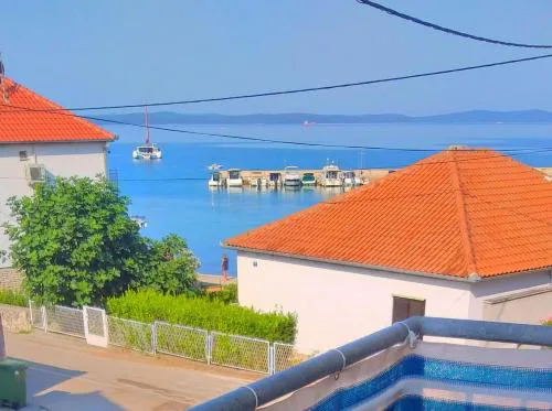 Cute Seaview apartment