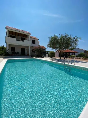 Apartmani Svemir