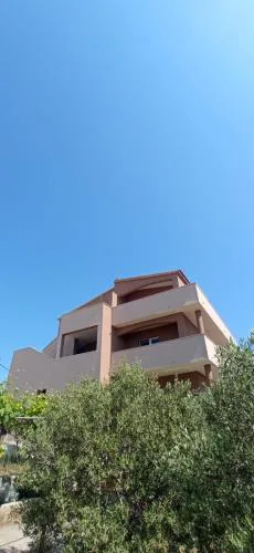Apartments Davor