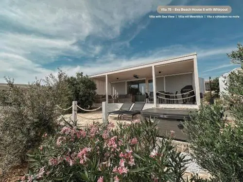Eva Beach House I & II Buqez - private sauna or whirlpool