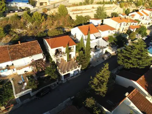 The Sea Cottage Apartments