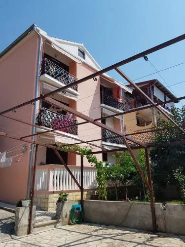 Apartment Dragica
