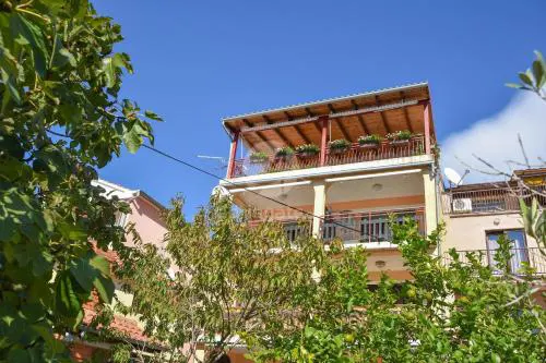 Apartments Rouge