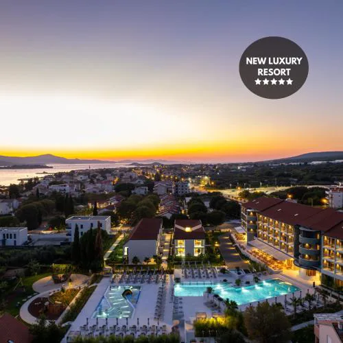 Molum Hotel & Residences