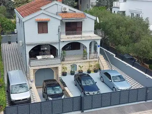 Villa M & D