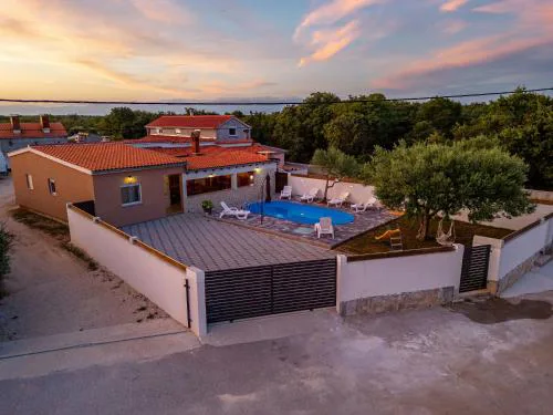 Villa Luma ZadarVillas