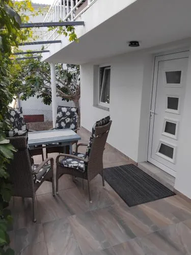 APARTMAN Viktor