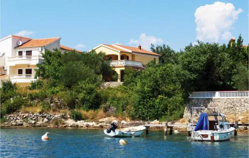 Four-Bedroom Holiday Home Krusevo With Sea View 05