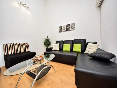 Holiday Home in Krusevo with Garden & BBQ