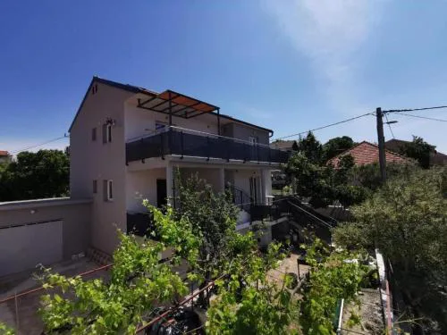 Apartments with parking space Pakostane, Biograd - 18979