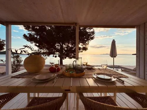 Buqez Eco Resort - calm beach house 23