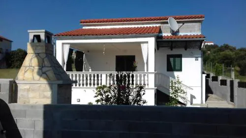 Ferienhaus Mit Überdachter Terrasse Und Meerblick