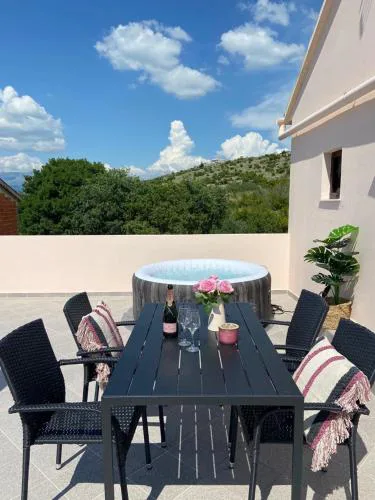 Apartman Nina