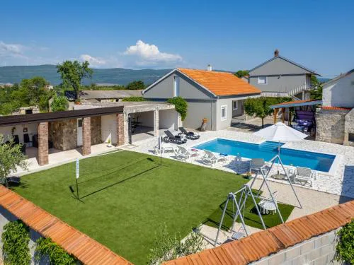 Holiday Home Branka by Interhome