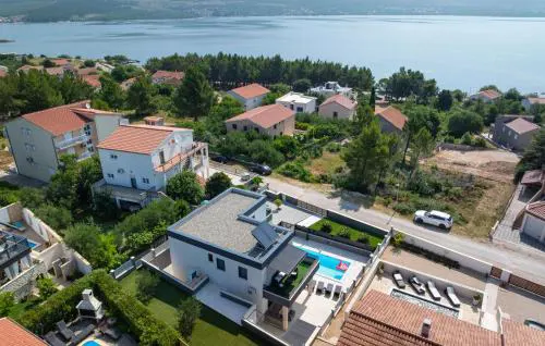 Lovely Home In Pridraga