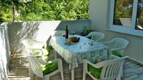 Apartment Lavanda with three bedrooms - TA Leut Agency