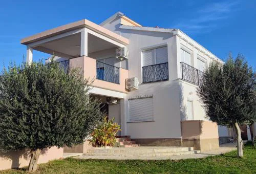Apartments Beba