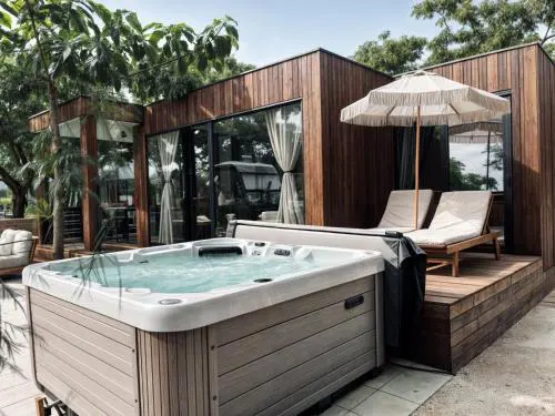 Luxury Seaside Villa Privlaka with Jacuzzi and sauna - 10 Gardens - Beach & Relax Croatia