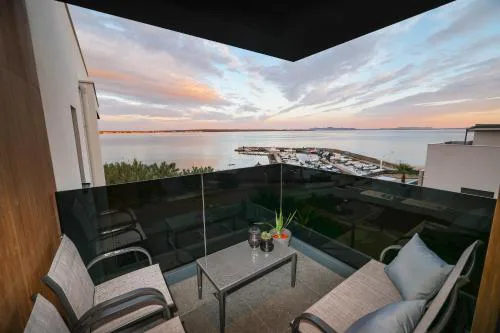 Port Luxury Penthouse