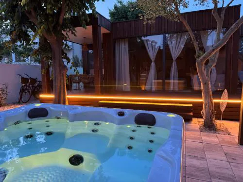Prestige Beach & Wellness House