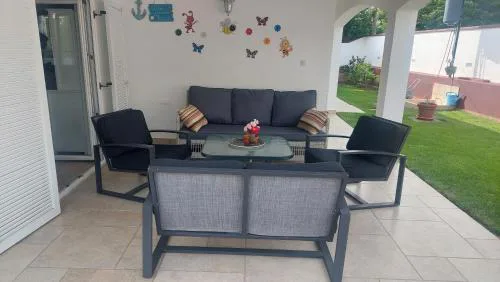 Privlaka Holiday House