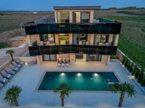 Seaside luxury villa with a swimming pool Privlaka, Zadar - 23518