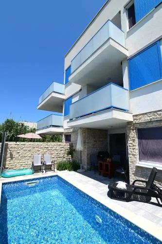 Villa Aster