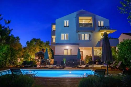 Villa Petar's Dream
