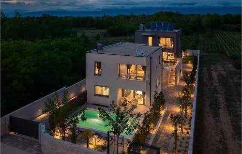Villa Tina