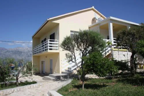 Apartman LAURA 1