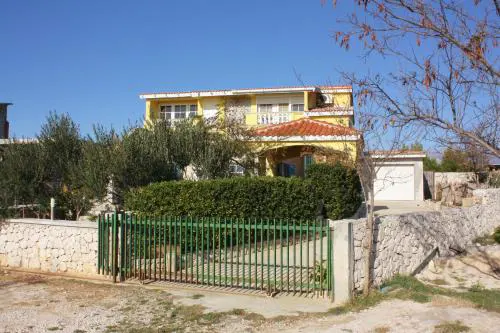 Apartments with parking space Rtina - Stosici, Zadar - 5881