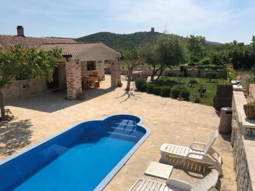 Ferienhaus Anita 2 Mit Pool