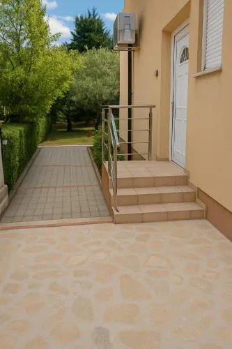 Apartmani Lea