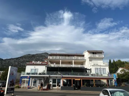 Apartment Frane