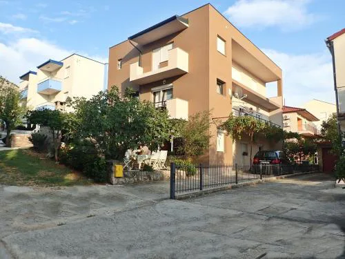 Apartments LUKA