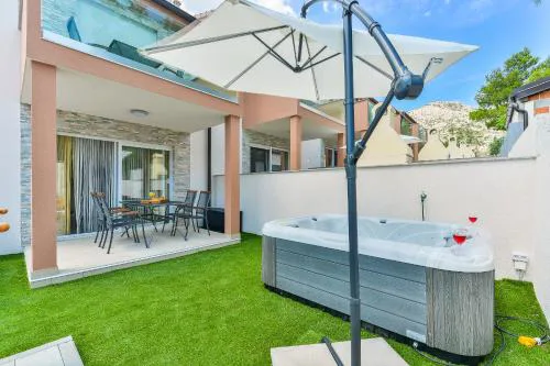 Cascada villas by Adex Travel
