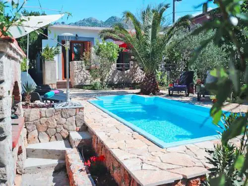 Starigrad Bungalow near Paklenica Park