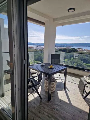 Apartments in Turanj - Biograd Riviera 53916