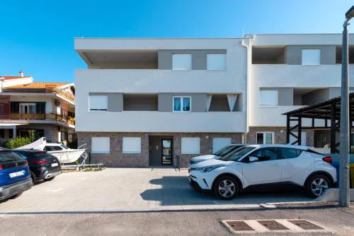 Apartment APARTMAN MIA