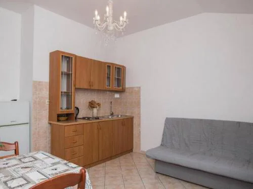 Apartment in Brodarica by the Beach