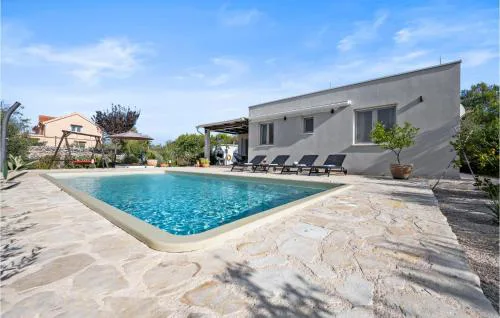 Stunning Home In Jadrija