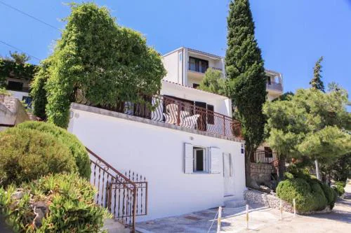 Apartments Pavo