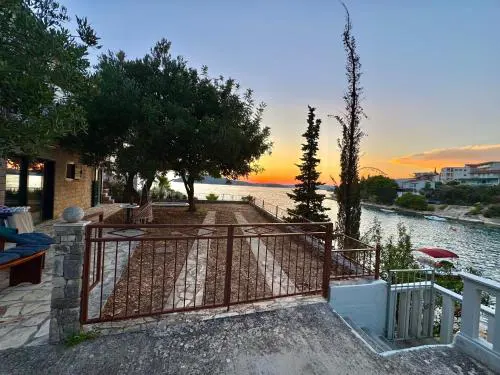 Holiday home AZZURRO PARADISO