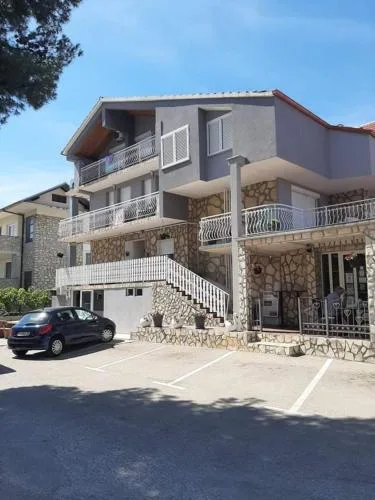 Apartmani Vodice I