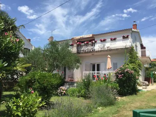 Apartments Asovic